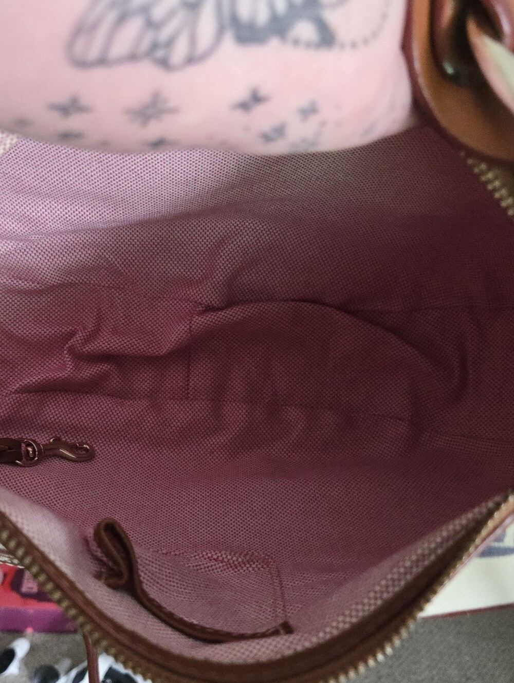 Dooney & Bourke Medallions Circle Hobo Shoulder Bag - Picture 11 of 11